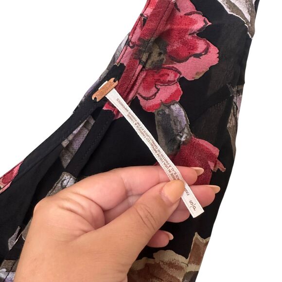 FREE PEOPLE Floral V-Neck Boho Romper Black Small - Picture 4 of 4